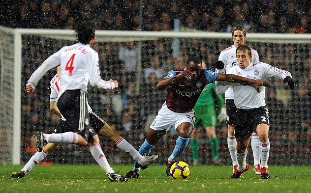 曼城陷两难 曼城陷两难