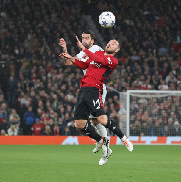 媒体为英超 媒体为英超